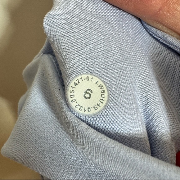 Lululemon Align High-Rise Pant with Pockets 25"
Pastel Blue - Picture 6 of 7